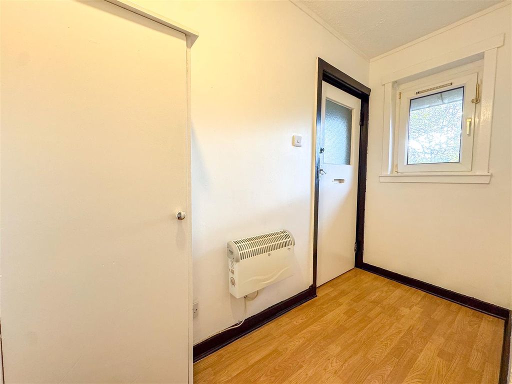 Property photo 3 of 13 Hallway