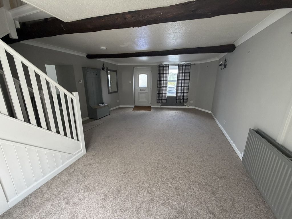 Property photo 3 of 12 Not Specified