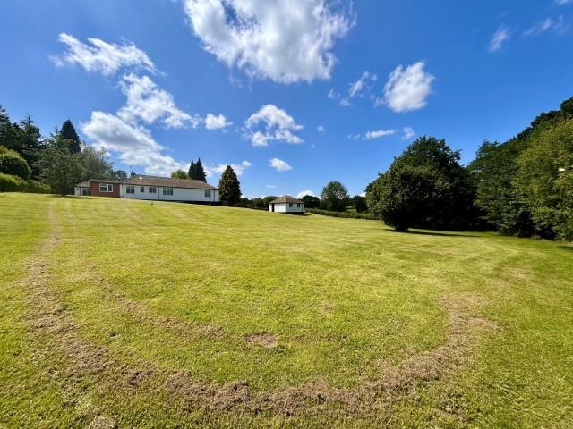 Property photo 3 of 19 Photo