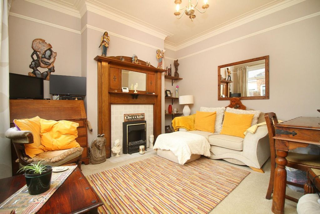 Property photo 3 of 13 3