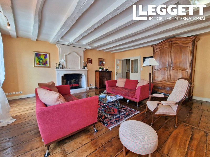 Property photo 3 of 10