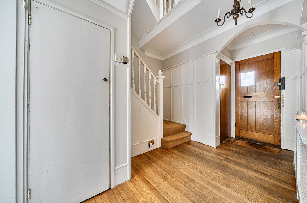 Property photo 2 of 41 Hall