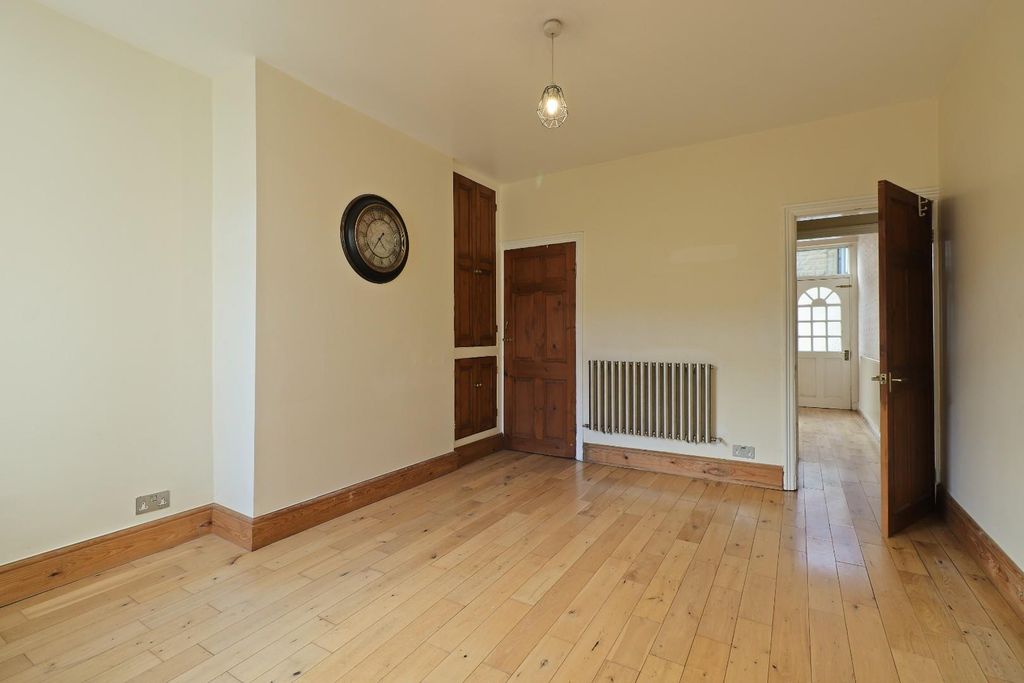 Property photo 2 of 26 Dining Room