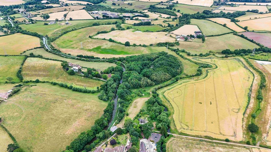 Property photo 3 of 21 Web Dji_20260629121354_0871_D