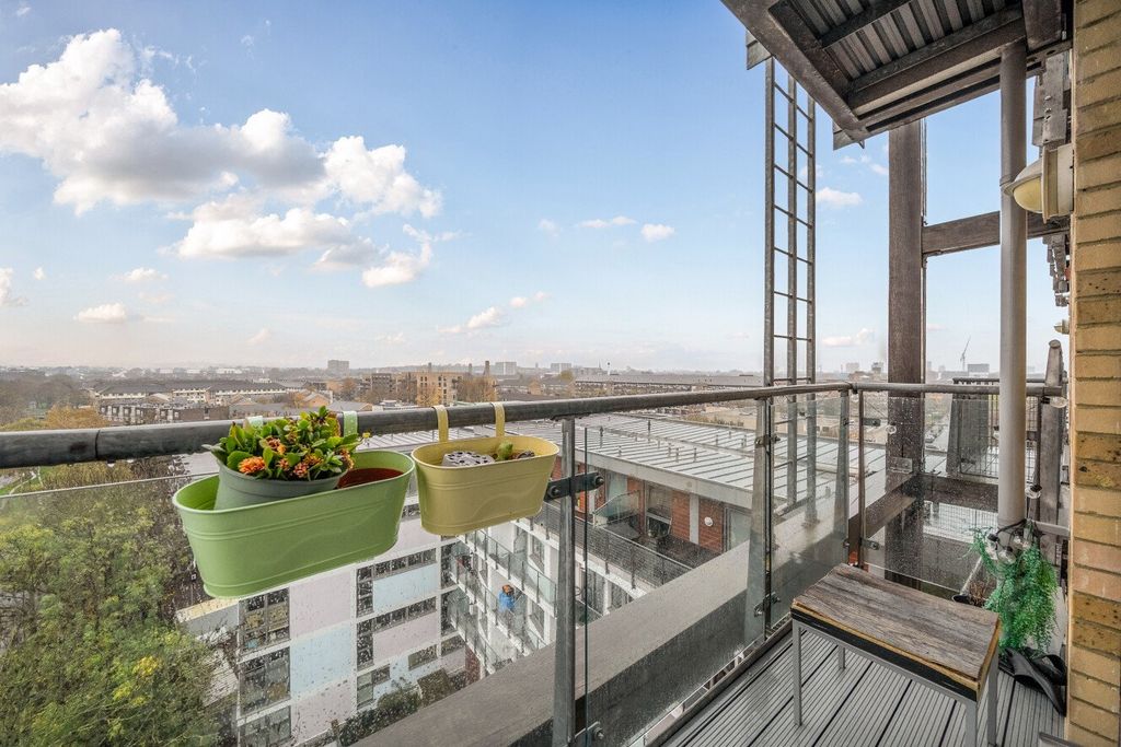 Property photo 2 of 12 Picture No. 01