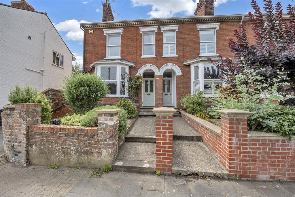 Property photo 1 of 18 Dcp_3114.Jpg