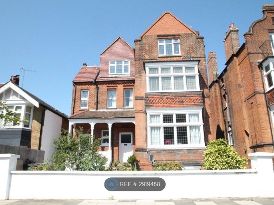 Property photo 2 of 6