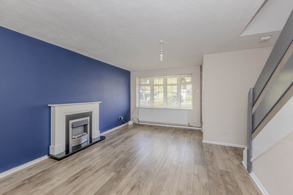 Property photo 3 of 22