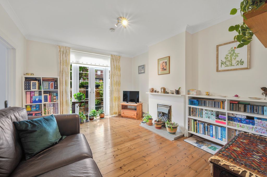 Property photo 2 of 13 Picture No. 05