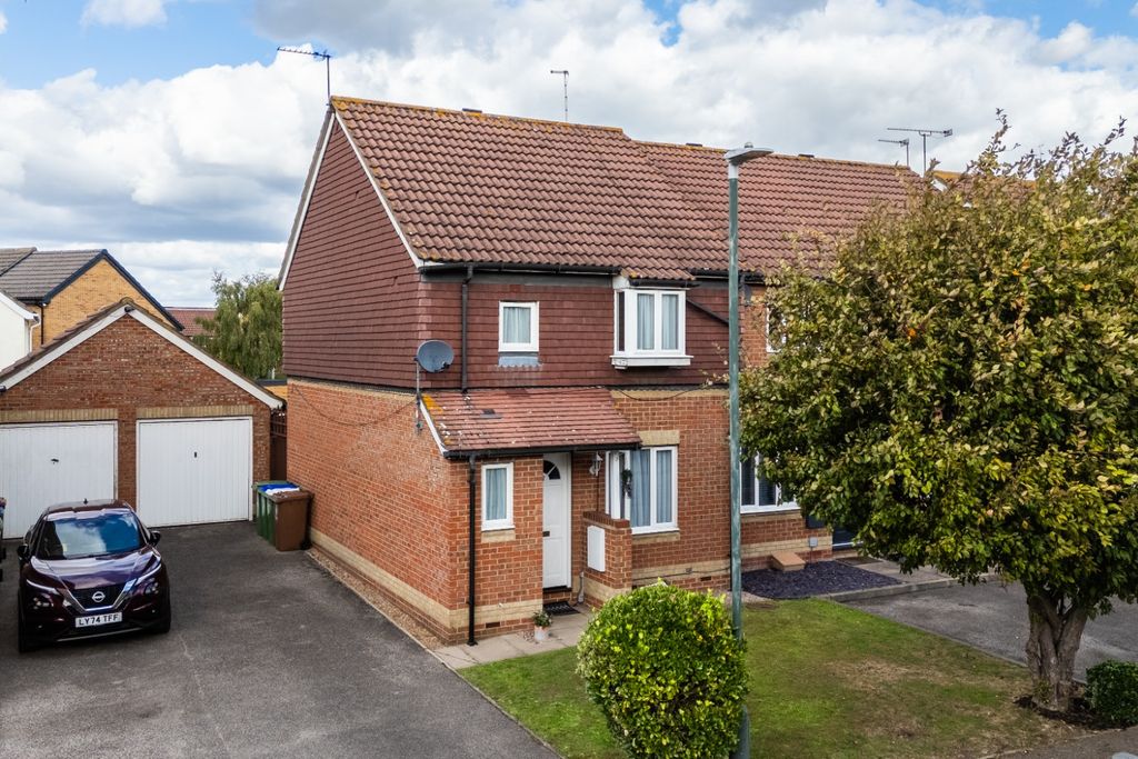 Property photo 1 of 23 4506801