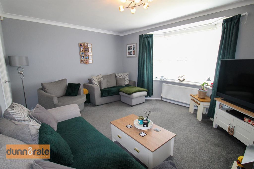 Property photo 3 of 23 Img_8096.Jpg