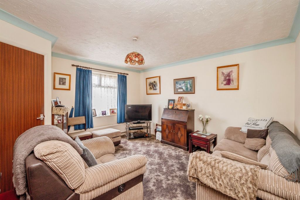 Property photo 3 of 19