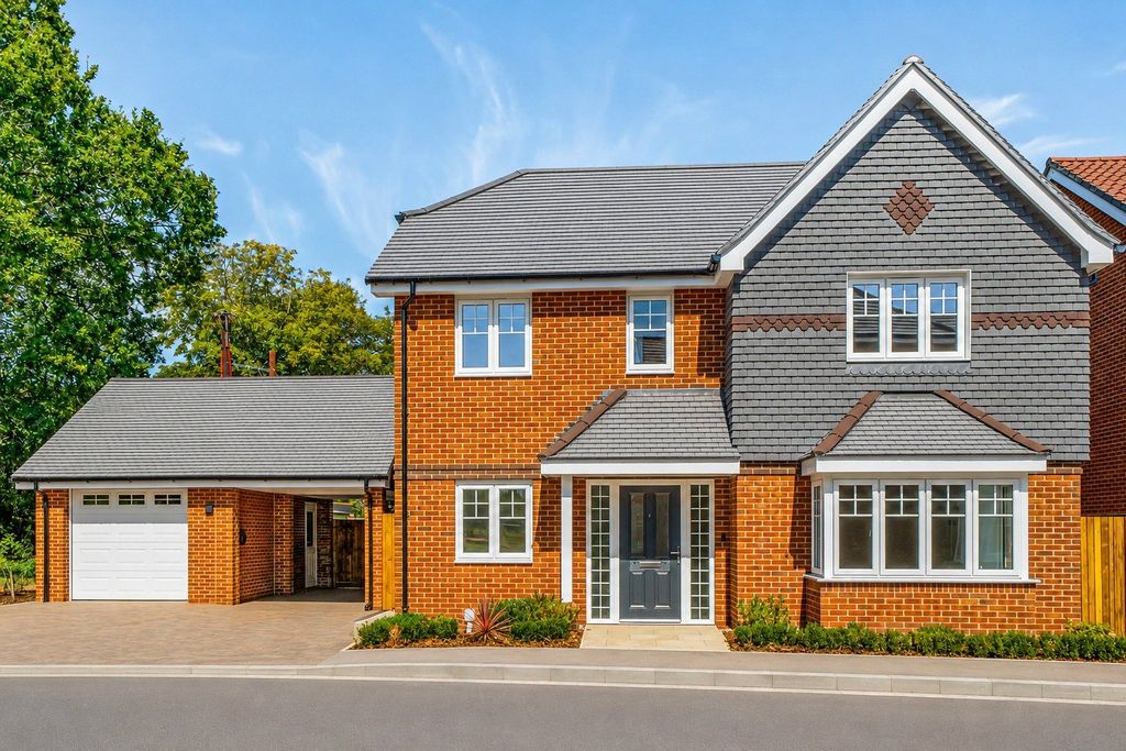 Property photo 1 of 10 External