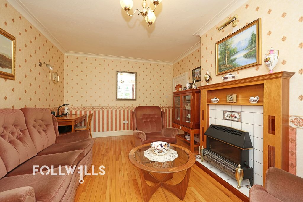 Property photo 2 of 23