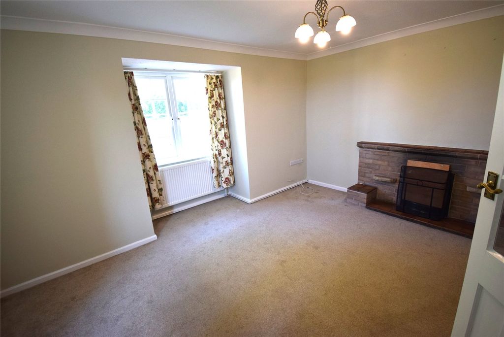 Property photo 2 of 11 Picture No. 19