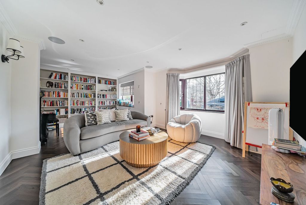 Additional image 17 of 7 bed detached house for saleRanmore Avenue, Shirley, Croydon CR0