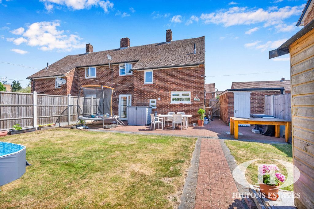 Property photo 3 of 18