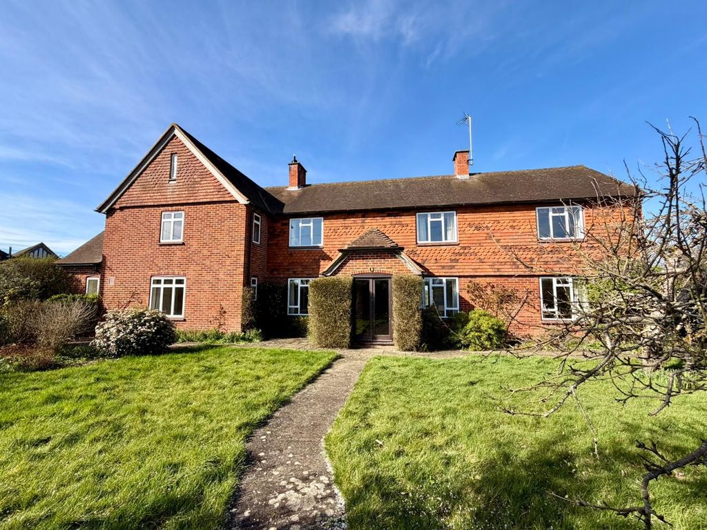 Property photo 1 of 34