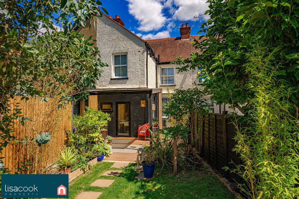 Property photo 1 of 21 4