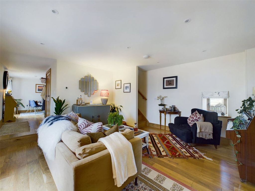 Property photo 3 of 13 Picture No. 08