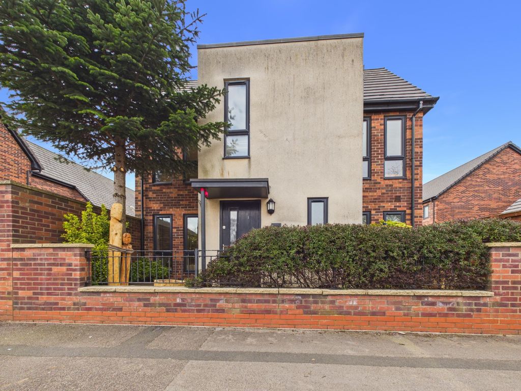 Property photo 1 of 13 5027580