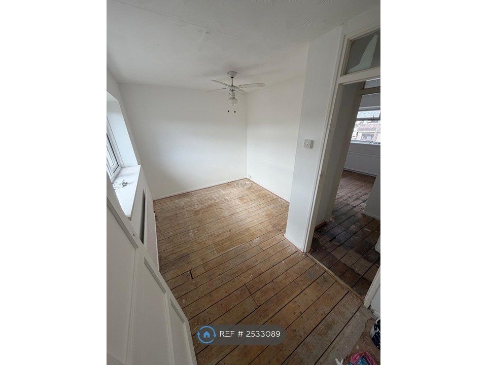 Additional image 8 of 3 bed terraced house to rentSunny Road, Port Talbot SA12