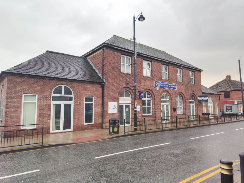 Property photo 1 of 21