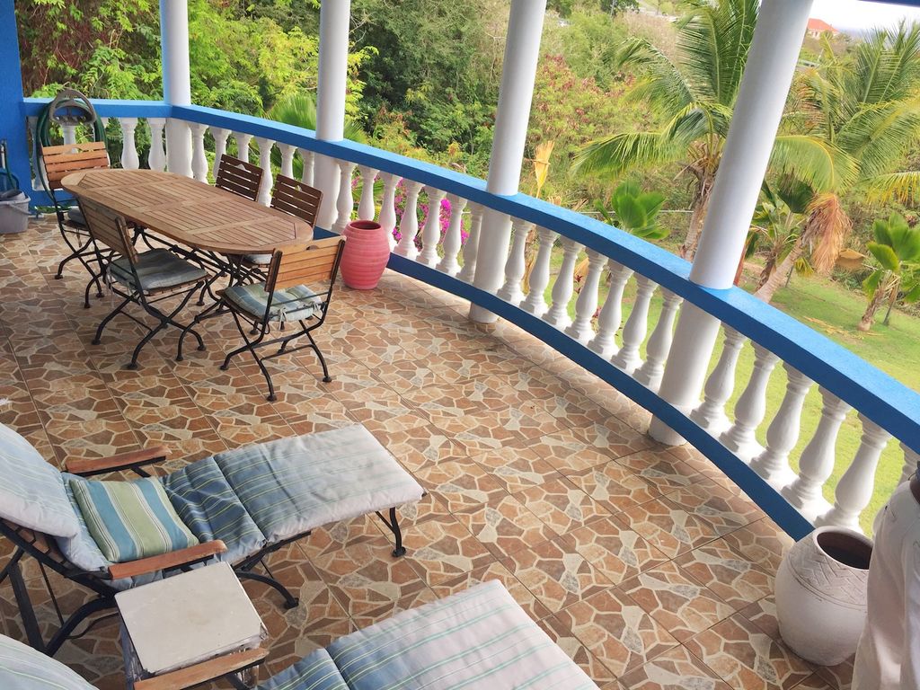 Property photo 3 of 13