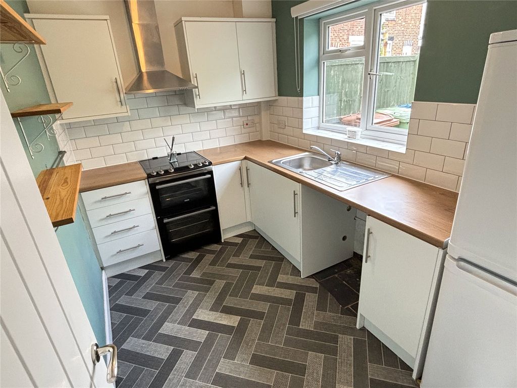 Property photo 2 of 14 Picture No. 08