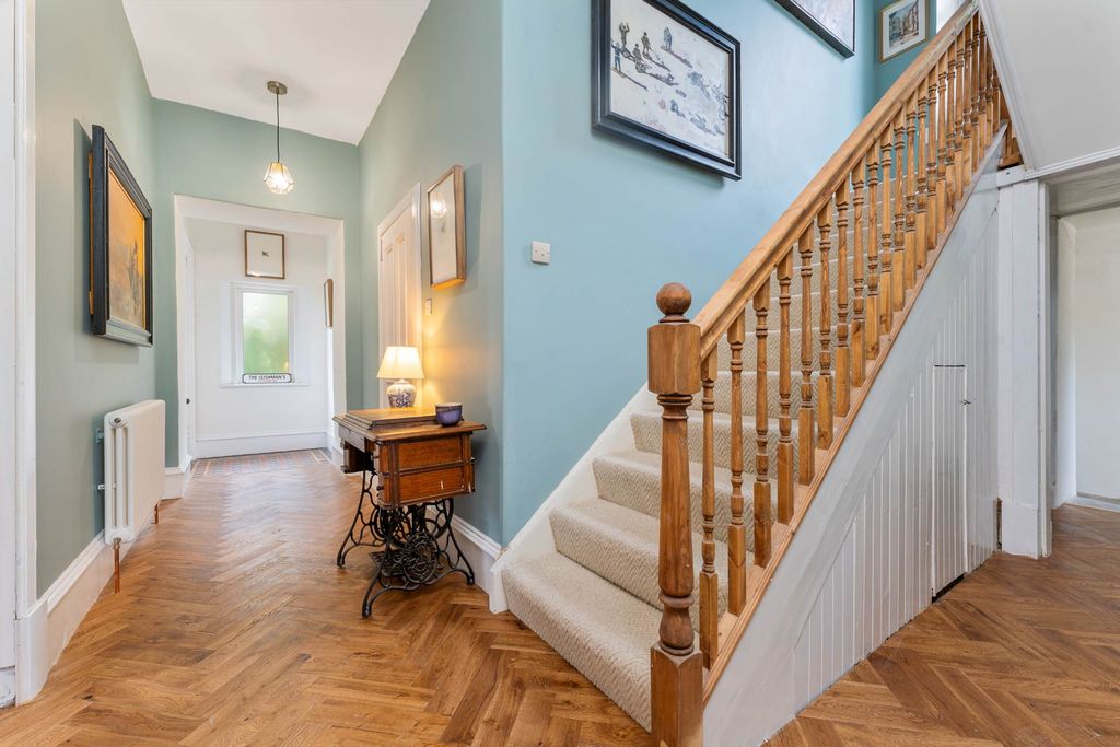 Additional image 13 of 4 bed detached house for saleDennistoun Road, Langbank PA14