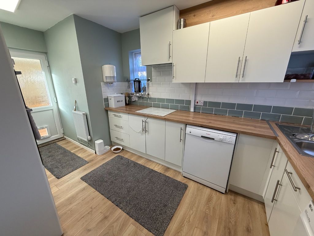 Property photo 2 of 16 4453614