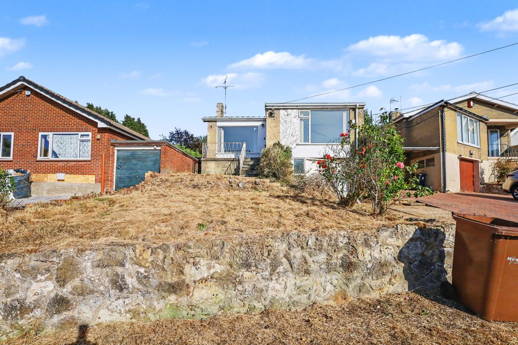 Property photo 1 of 25 271 Lords Wood Lane, Chatham, Kent, Me5 8Ju
