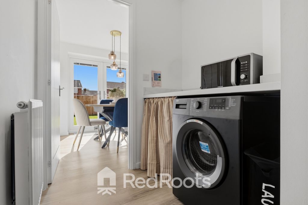 Property photo 3 of 26 5429994
