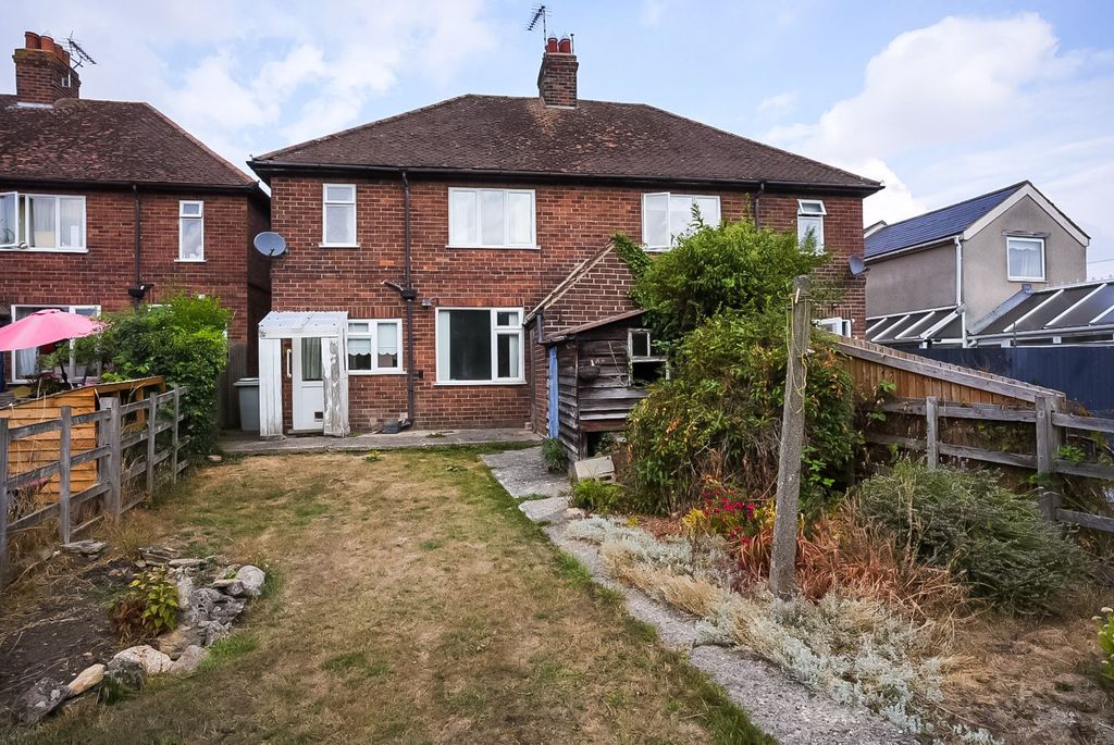 Property photo 2 of 22