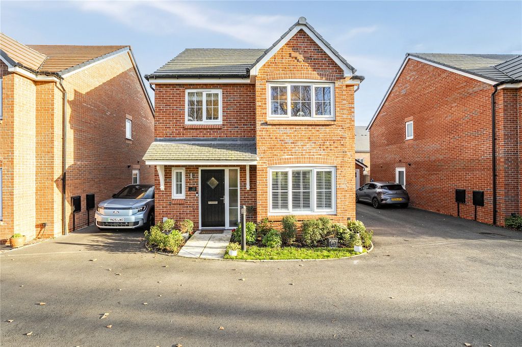 Property photo 1 of 27 Picture No. 35