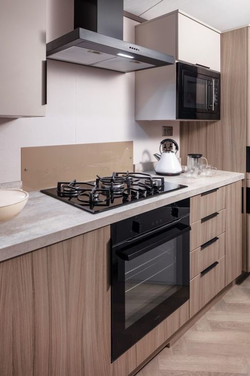 Property photo 2 of 6 Lochwood Kitchen Cooking Appliances Adobergb.Jpg