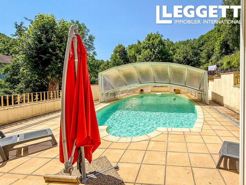 Property photo 2 of 10