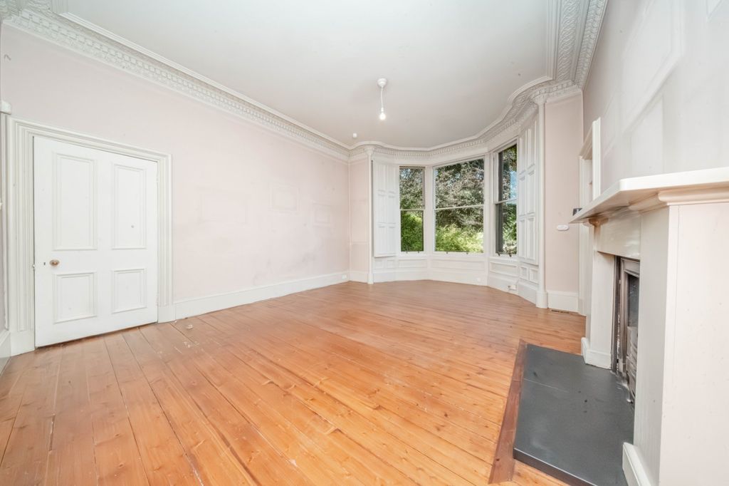 Property photo 3 of 42 Photo 3