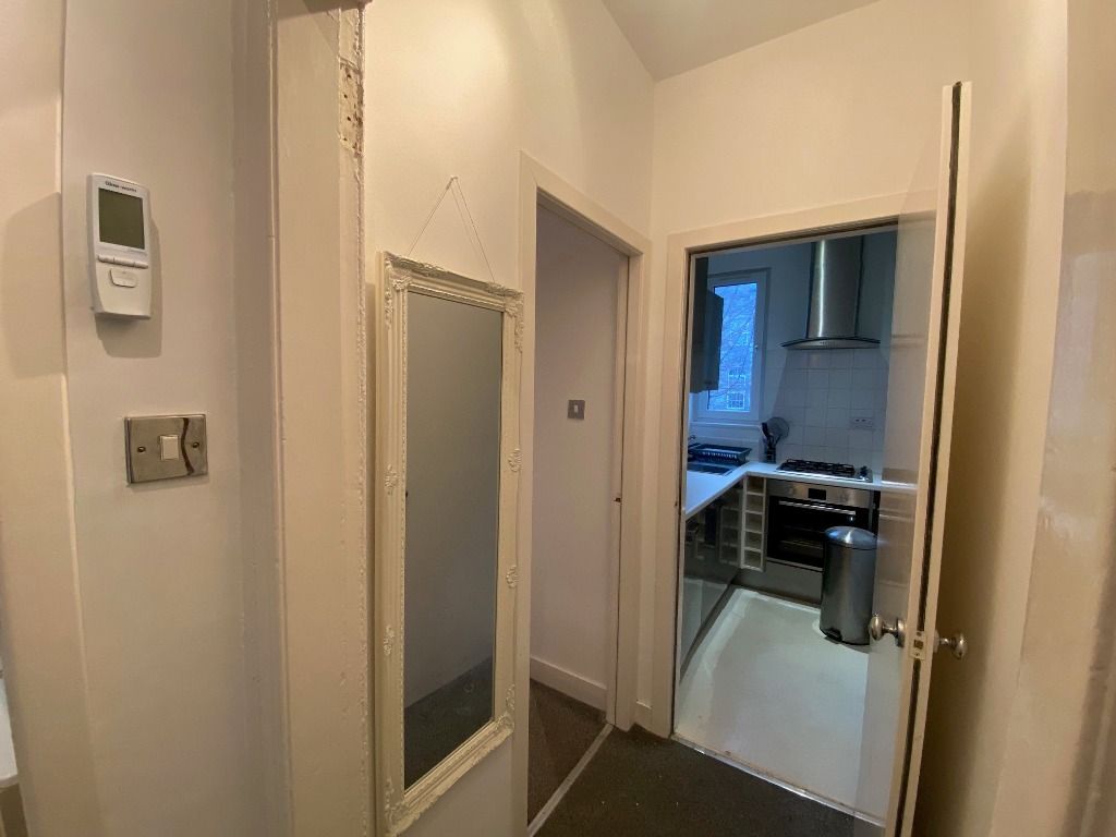 Property photo 3 of 8 Photo 3