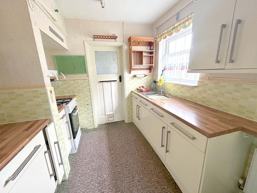 Property photo 3 of 15 Img_4951.Jpg