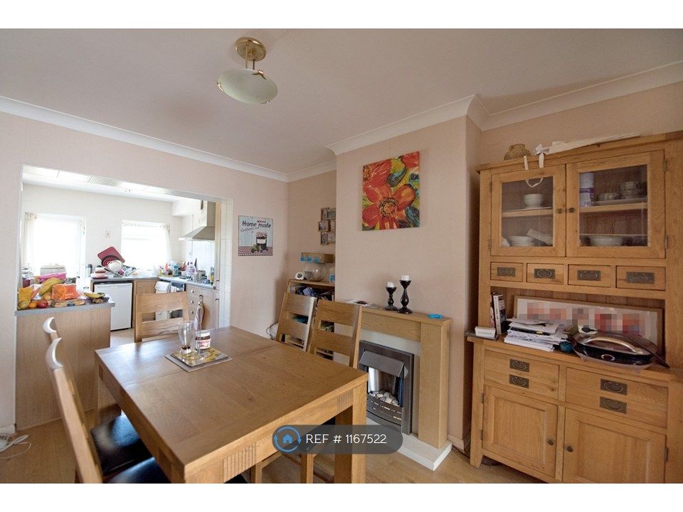 Property photo 2 of 16 Dining Room