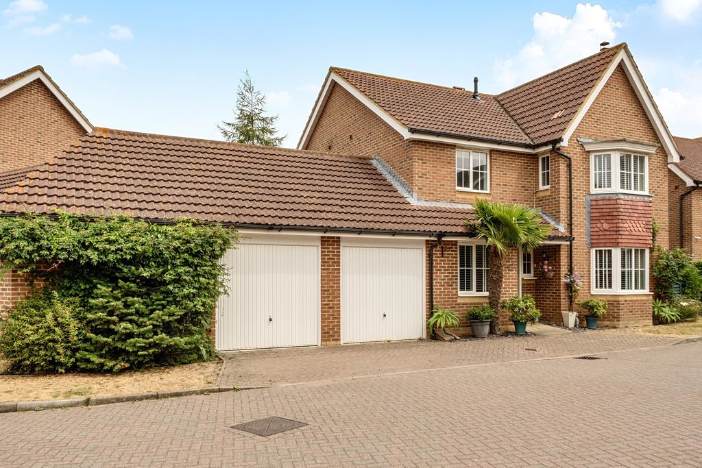 Property photo 1 of 20 1484132 (18)