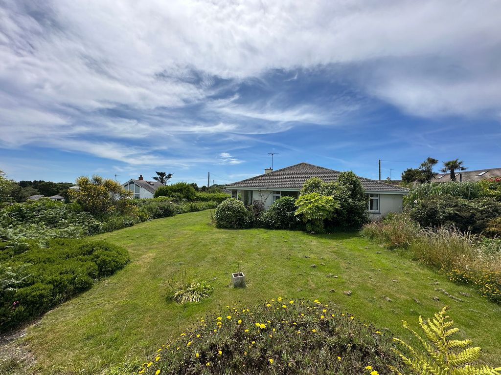 Property photo 1 of 25