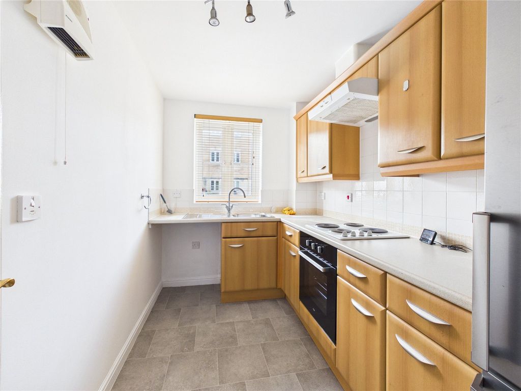 Property photo 3 of 9 Picture No. 10