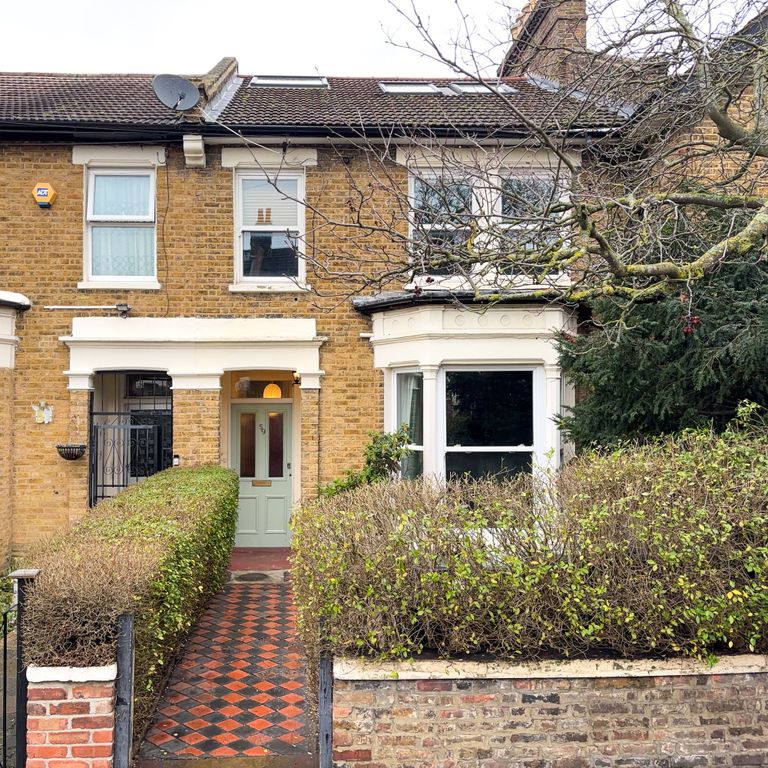 Property photo 2 of 13