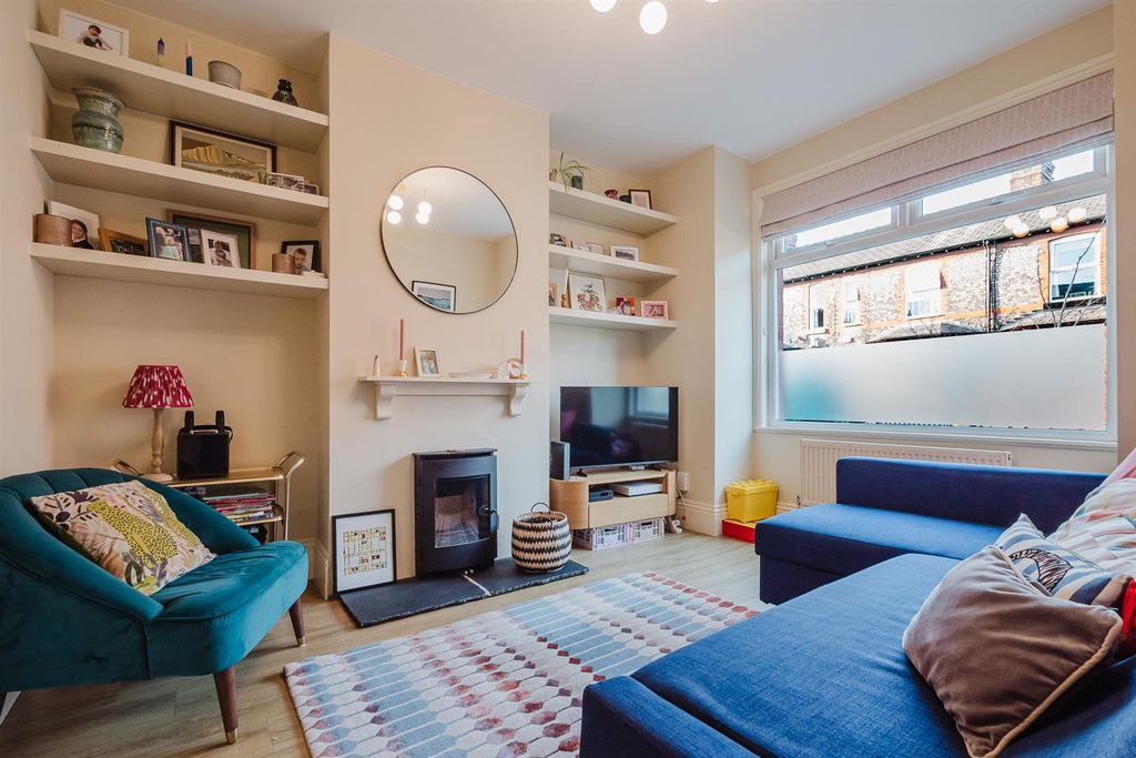 Property photo 2 of 25 Imge 2