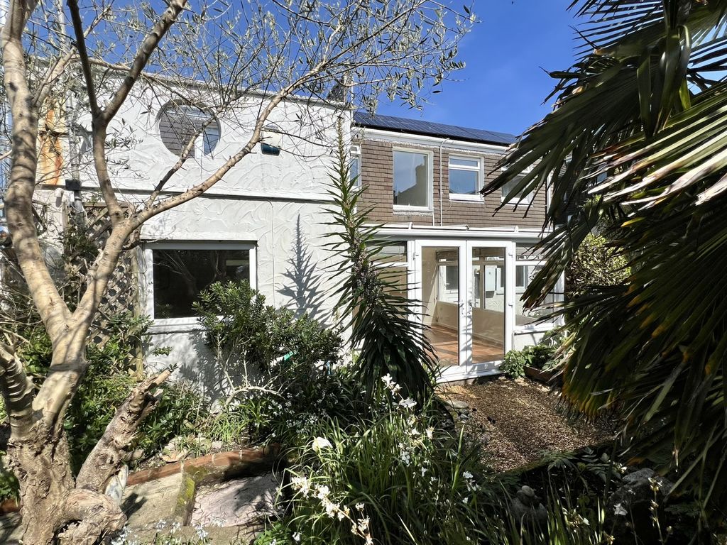 Property photo 2 of 22 Gallery