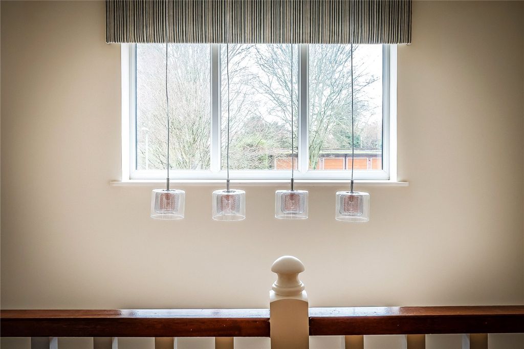 Additional image 13 of 3 bed flat for saleEastcroft Court, Albury Road, Guildford, Surrey GU1