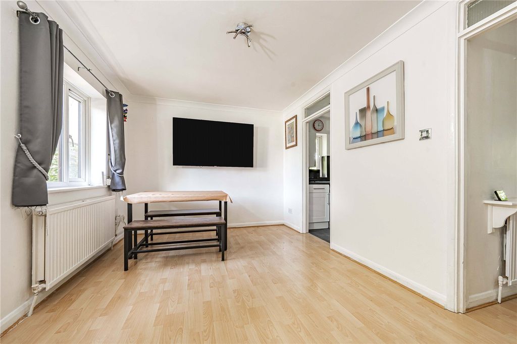 Property photo 1 of 11 Picture No. 05