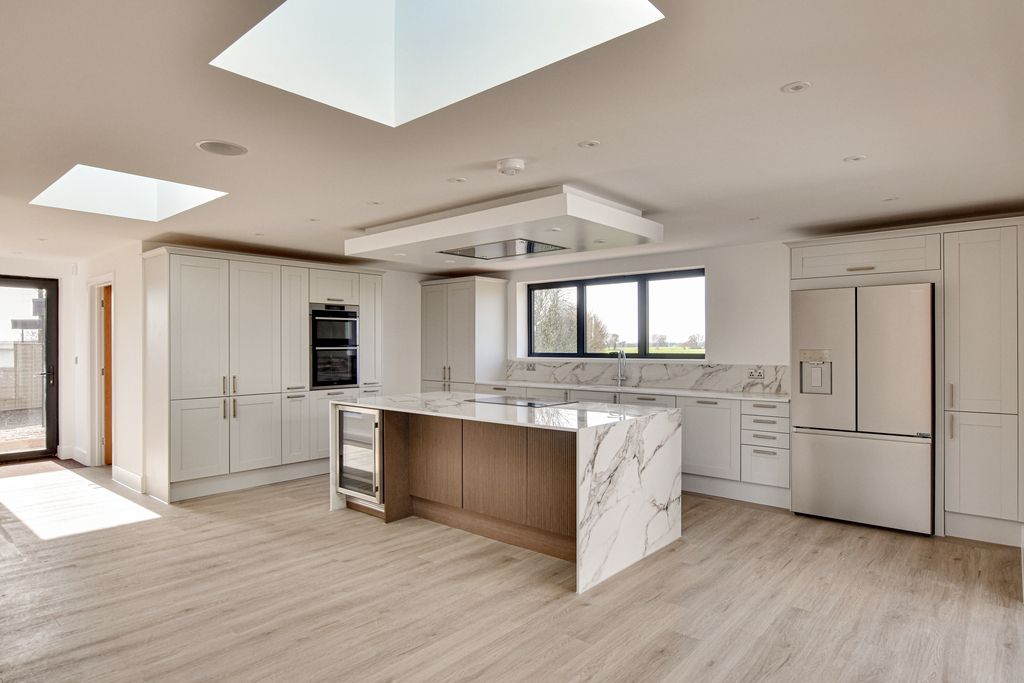 Property photo 2 of 40 Dsc_0346-Dsc_0348